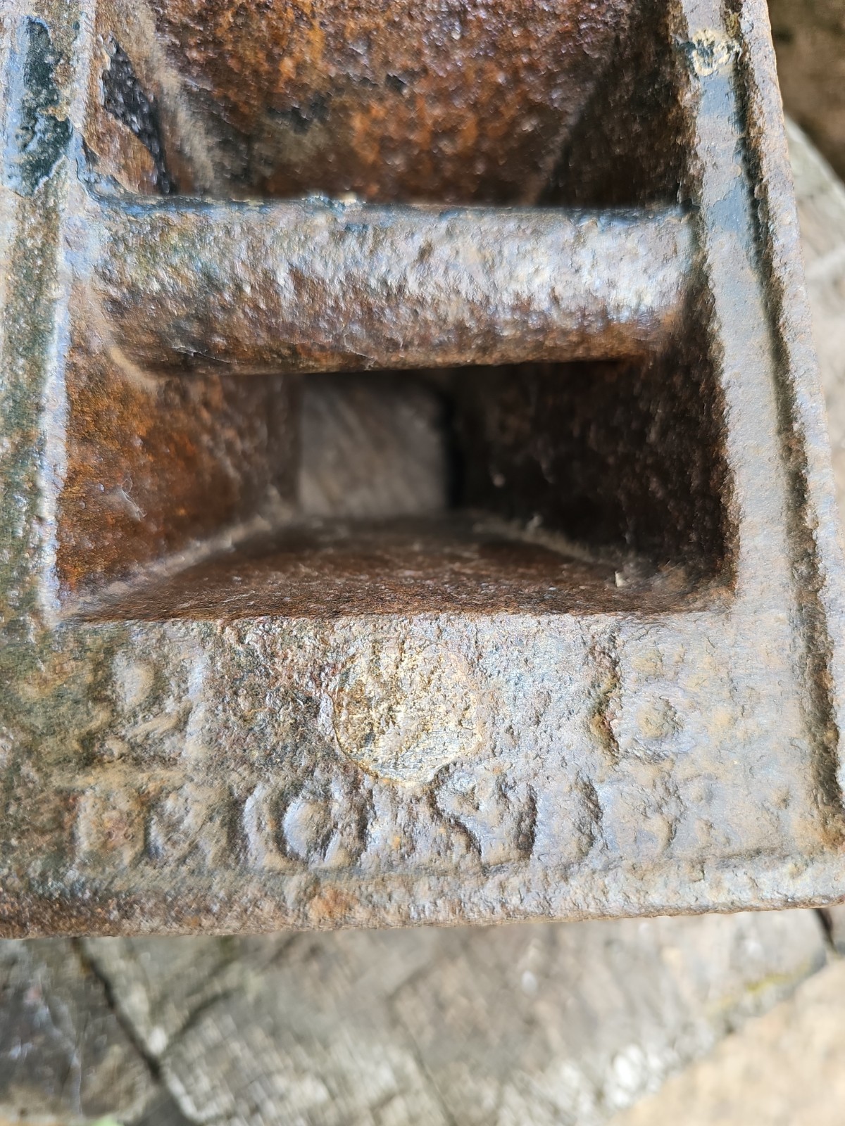10 19716.jpg